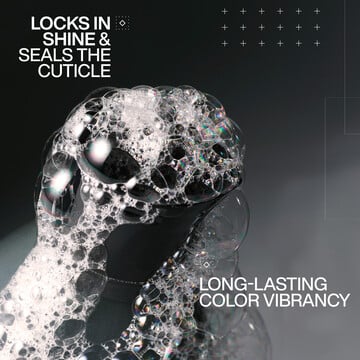 Redken Acidic Color Gloss shampoo locks in shine and seals the hair cuticle for long-lasting color vibrancy