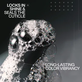 Redken Acidic Color Gloss shampoo locks in shine and seals the hair cuticle for long-lasting color vibrancy