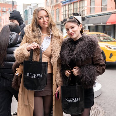 Redken-NYC-Fashion-Week-Pop-Up-Cafe-Truck