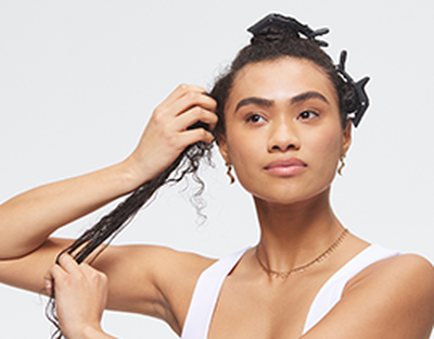Winter Hair Wellness: Your Essential Guide to Hydration, Repair & Shine