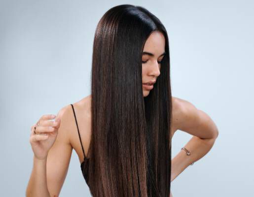 Redken Blog: How To Use A Hair Serum The Dos's And Don'ts