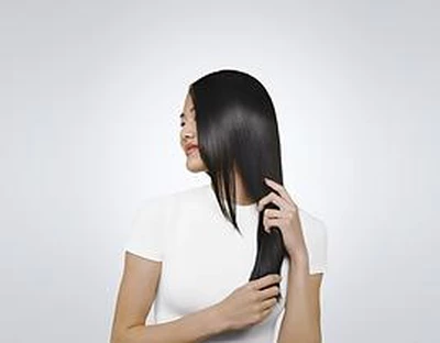 How to Soften Dry, Brittle Hair: A Moisture Guide