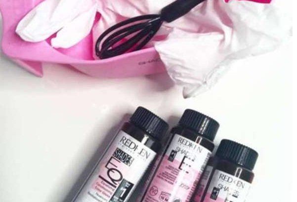 18+ Touch N Tone Spray Paint