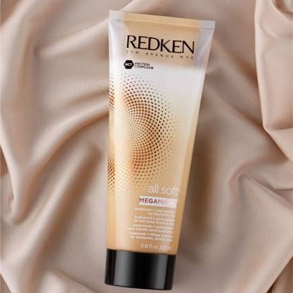 In the Shower: Extreme Hair Strengthening Mask and Redken All Soft Deep Conditioning Mega Mask