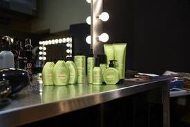 Redken Salon