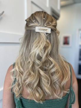 Redken Salon